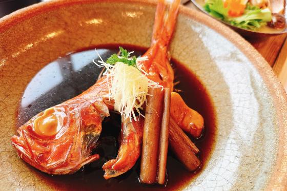 レストラン「パール」